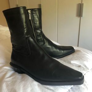 Zara black leather bootie sz 40